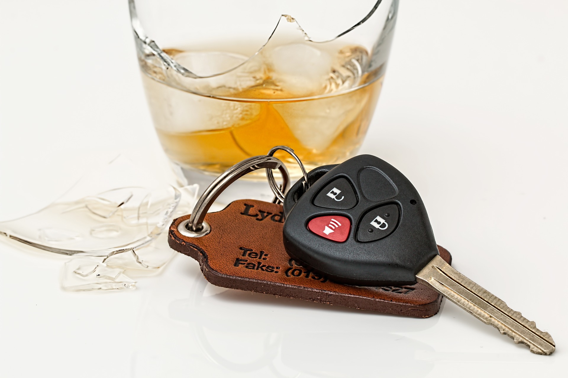drink driving 808790_1920